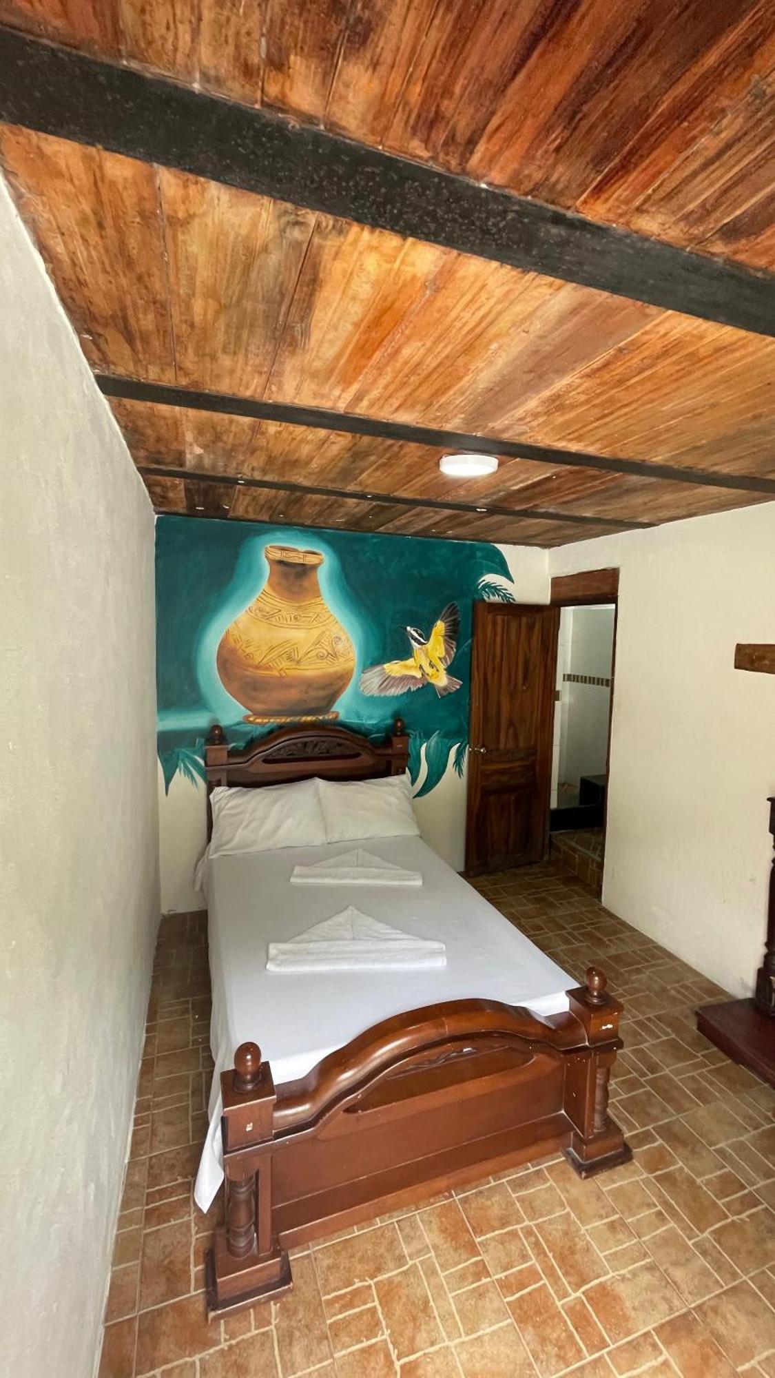 Hosteria El Sendero - Кокорна Экстерьер фото