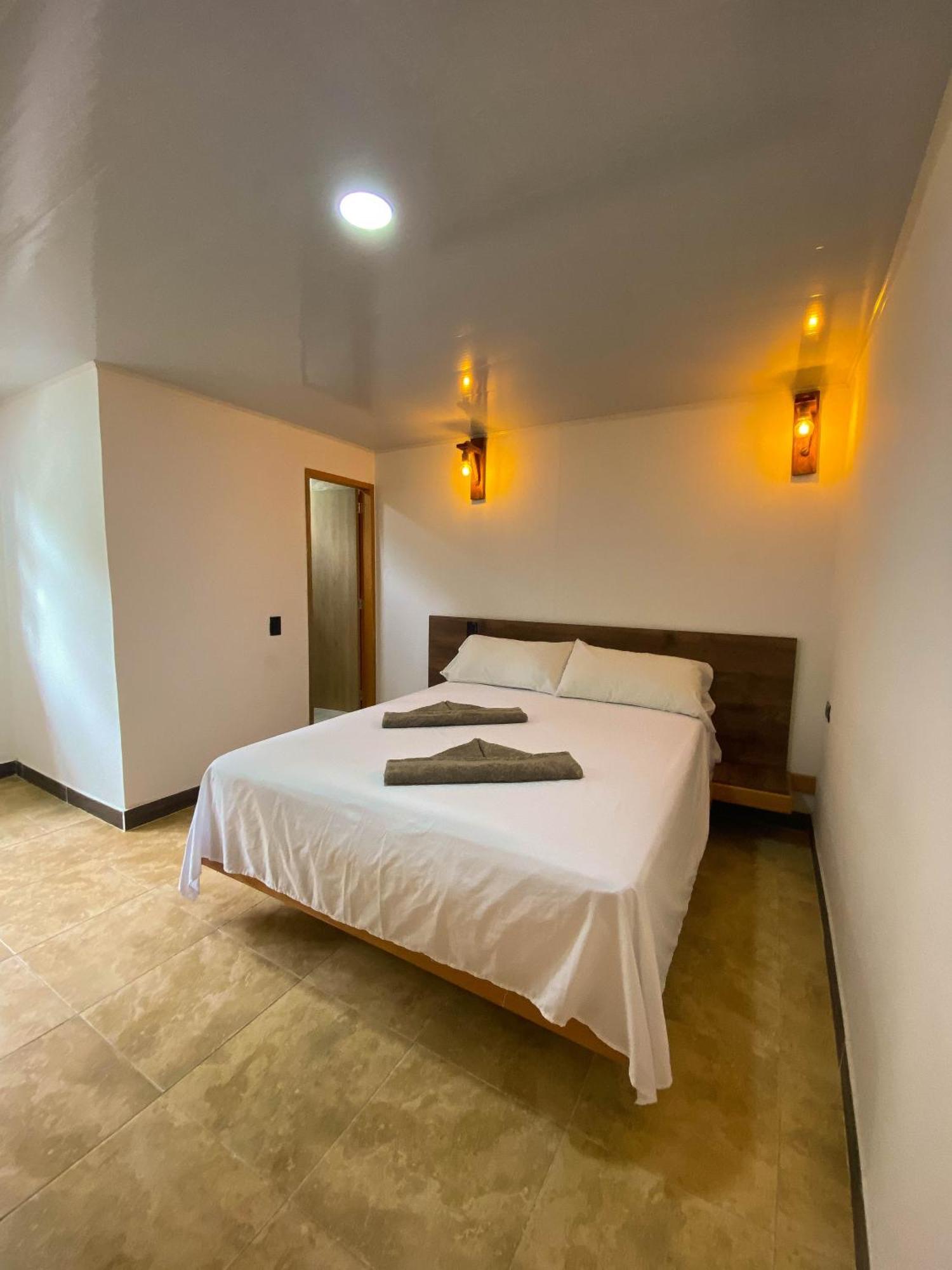 Hosteria El Sendero - Кокорна Экстерьер фото